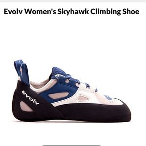Like new! Evolv White / blue Skyhawk 6